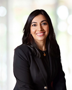 Hina  Zaidi, OD